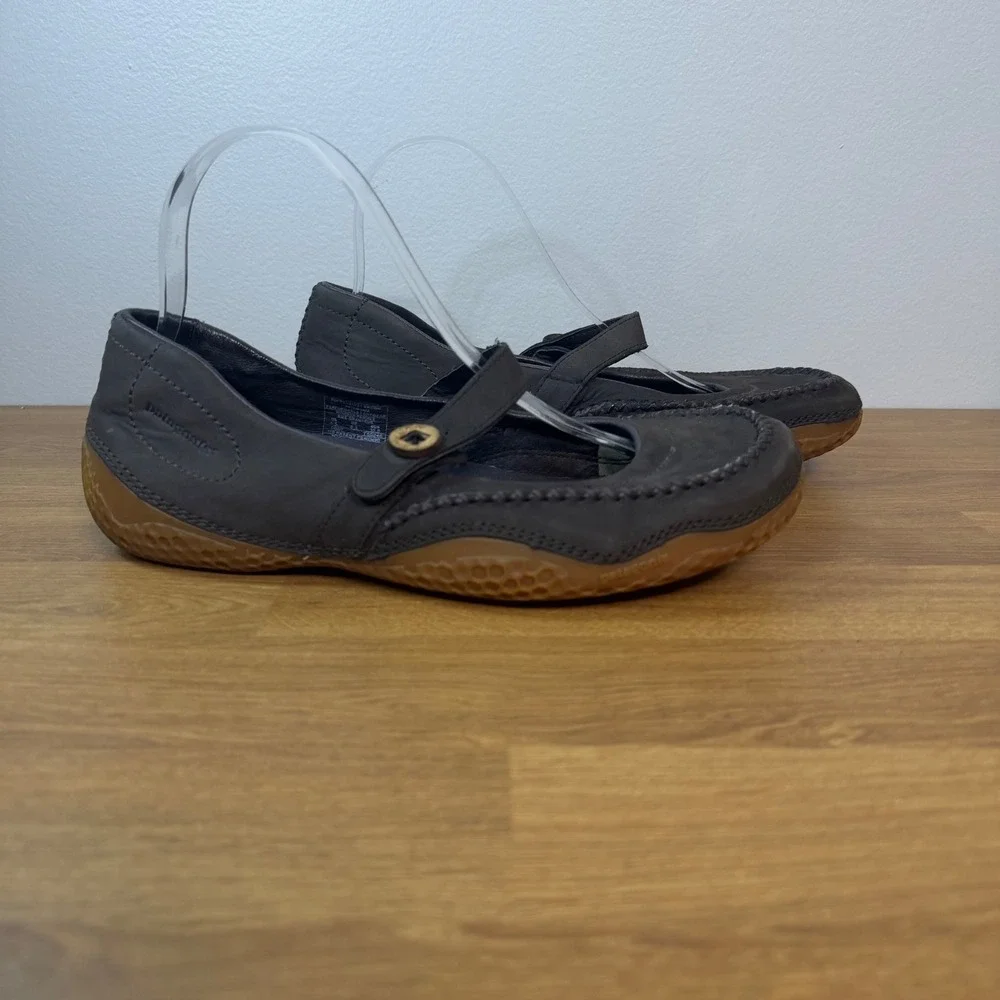 Patagonia Poppy Velvet Brown Leather Mary Jane Flats Skywalk Gum Sole Shoes 8.5